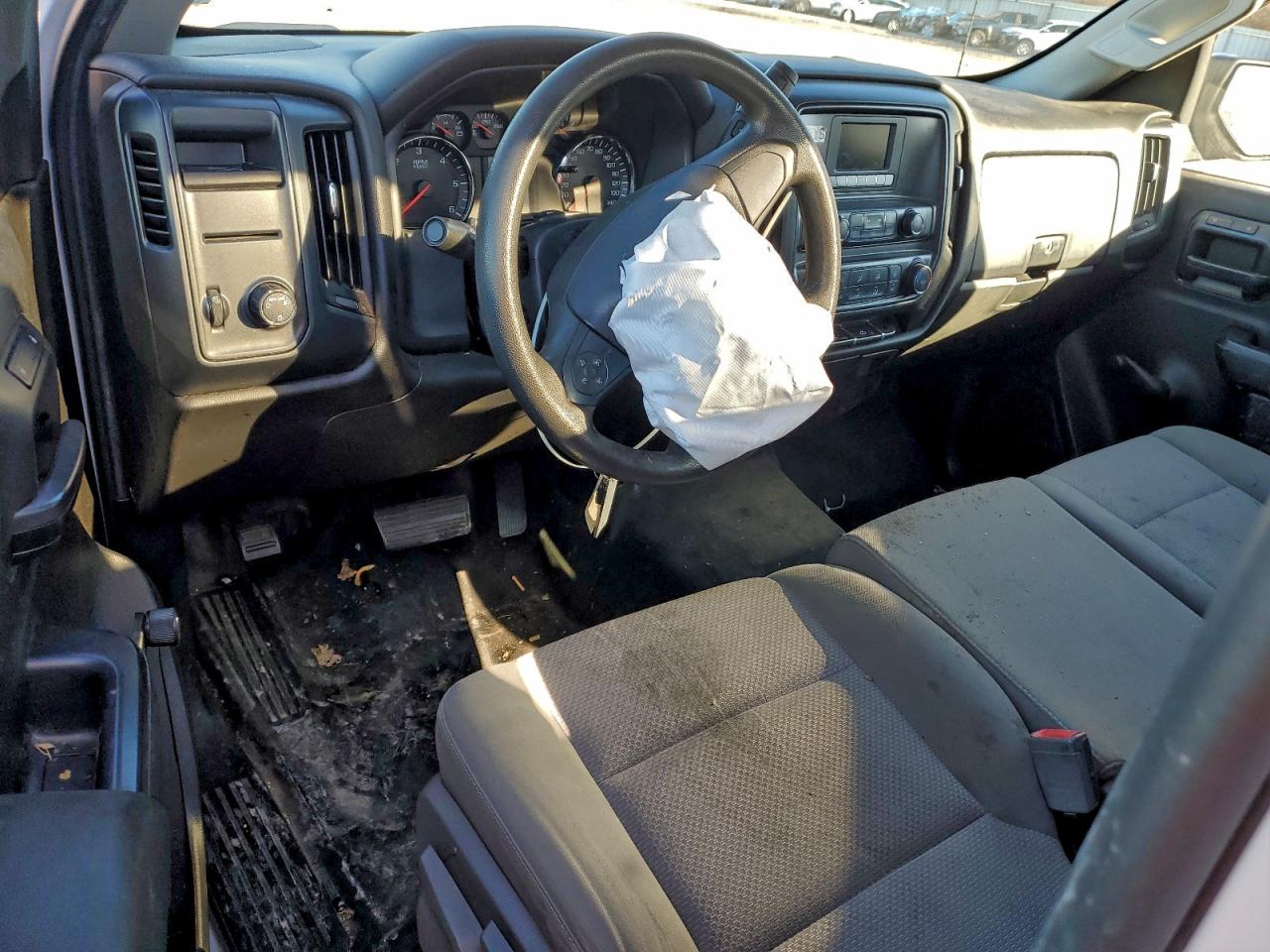 2017 CHEVROLET SILVERADO C1500 photo 15