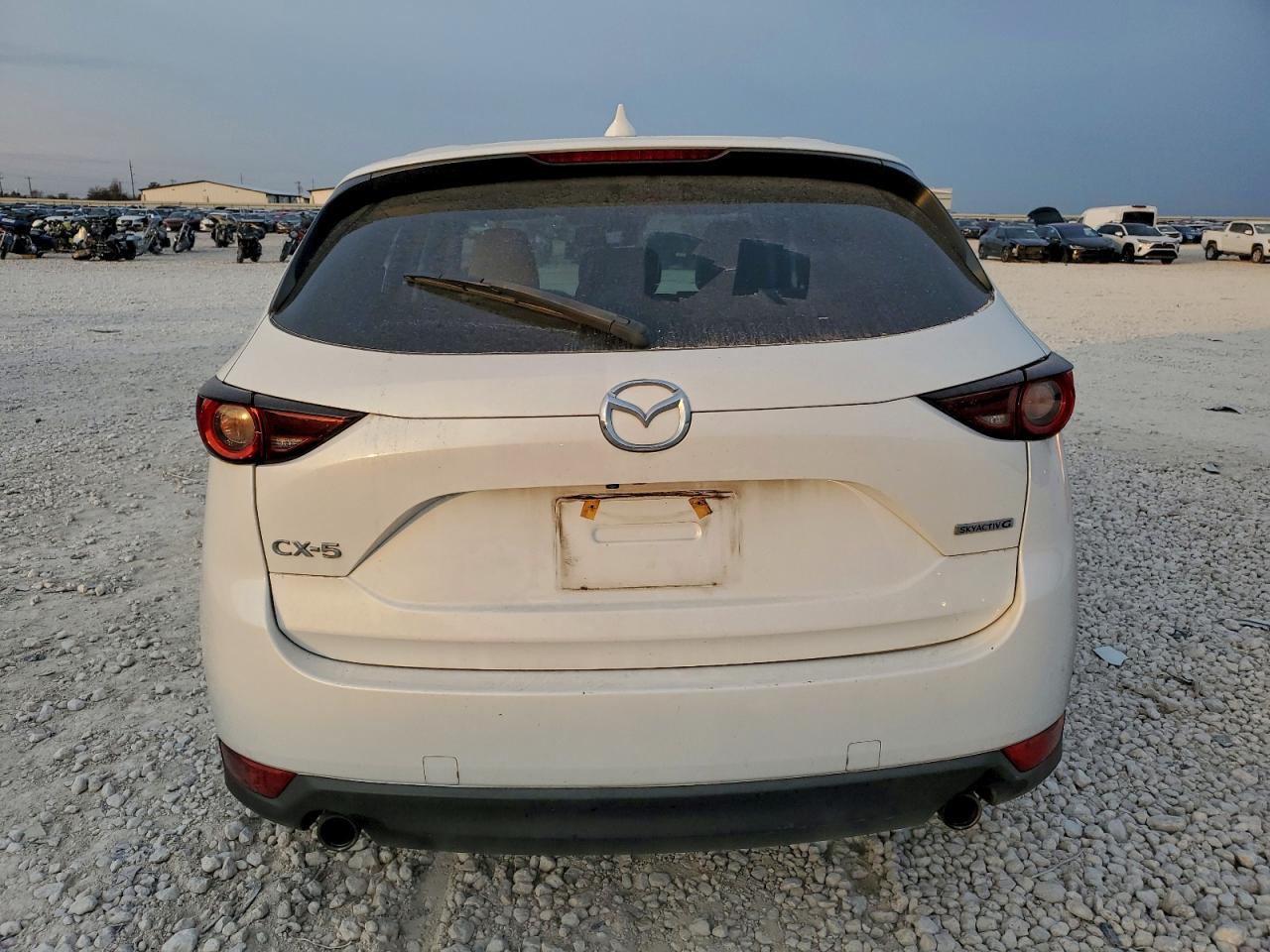 2020 MAZDA CX-5 TOURING photo 11