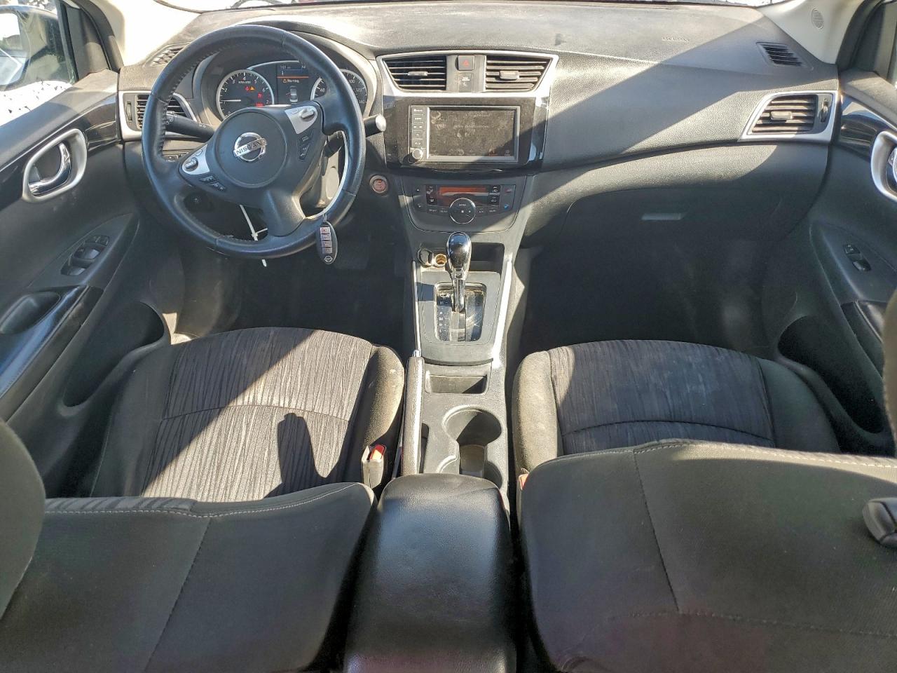 2019 NISSAN SENTRA S photo 15