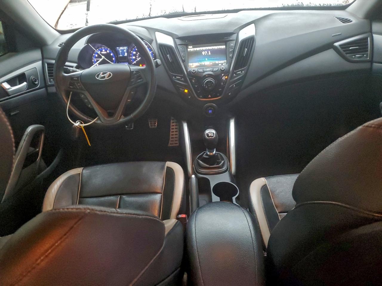 2013 HYUNDAI VELOSTER TURBO photo 15