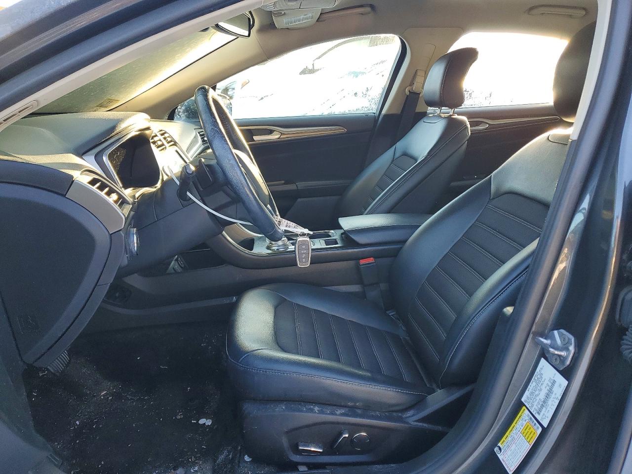 2017 FORD FUSION SE photo 7