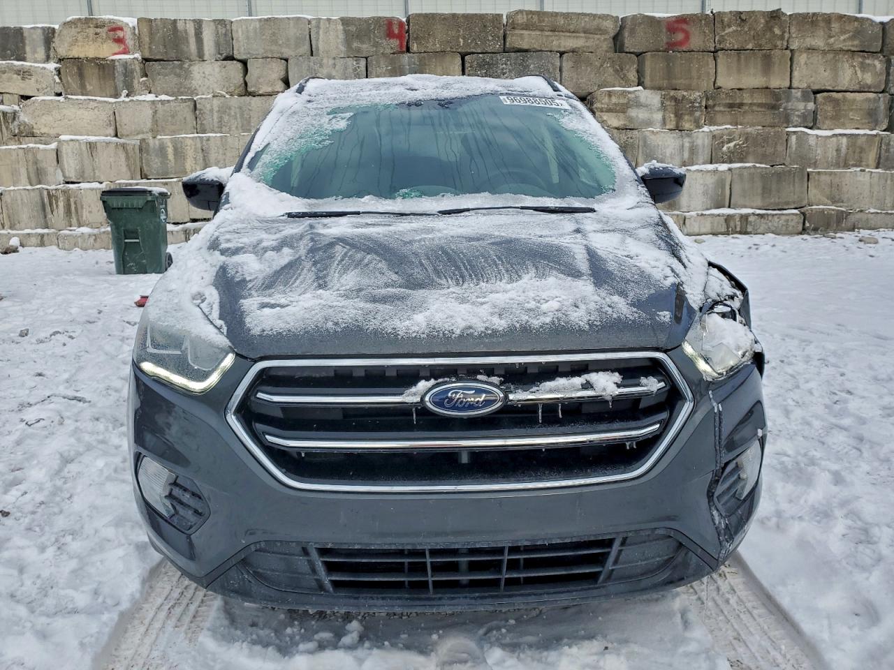 2017 FORD ESCAPE SE photo 5