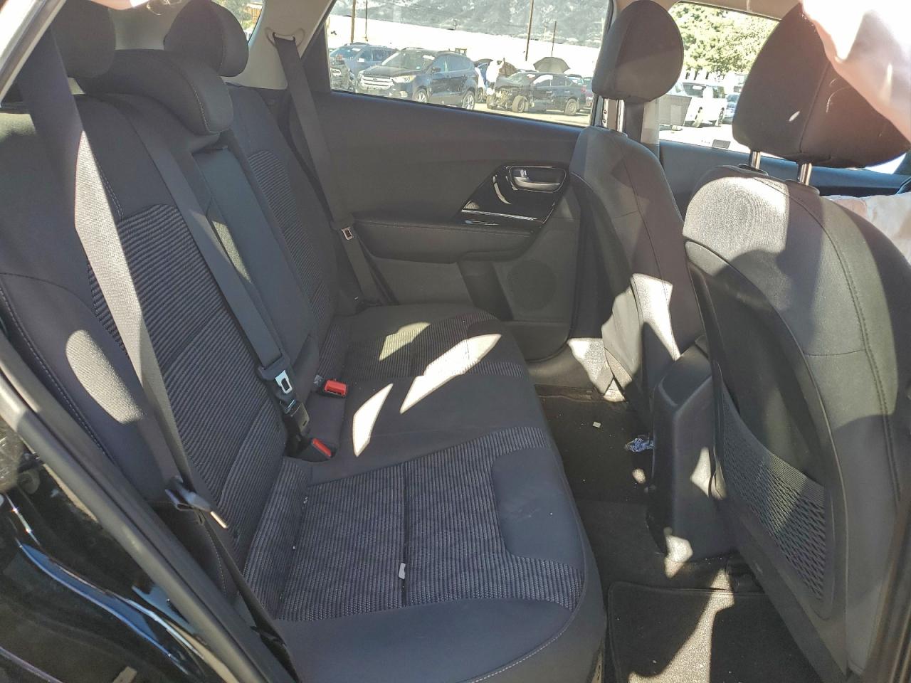 2022 KIA NIRO LX photo 11