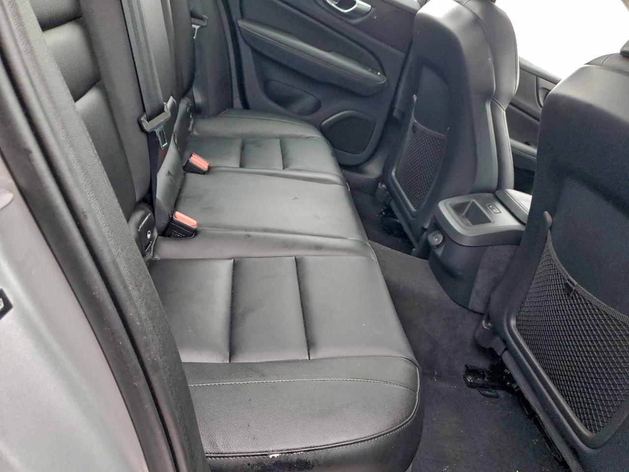 2024 VOLVO S60 CORE photo 10