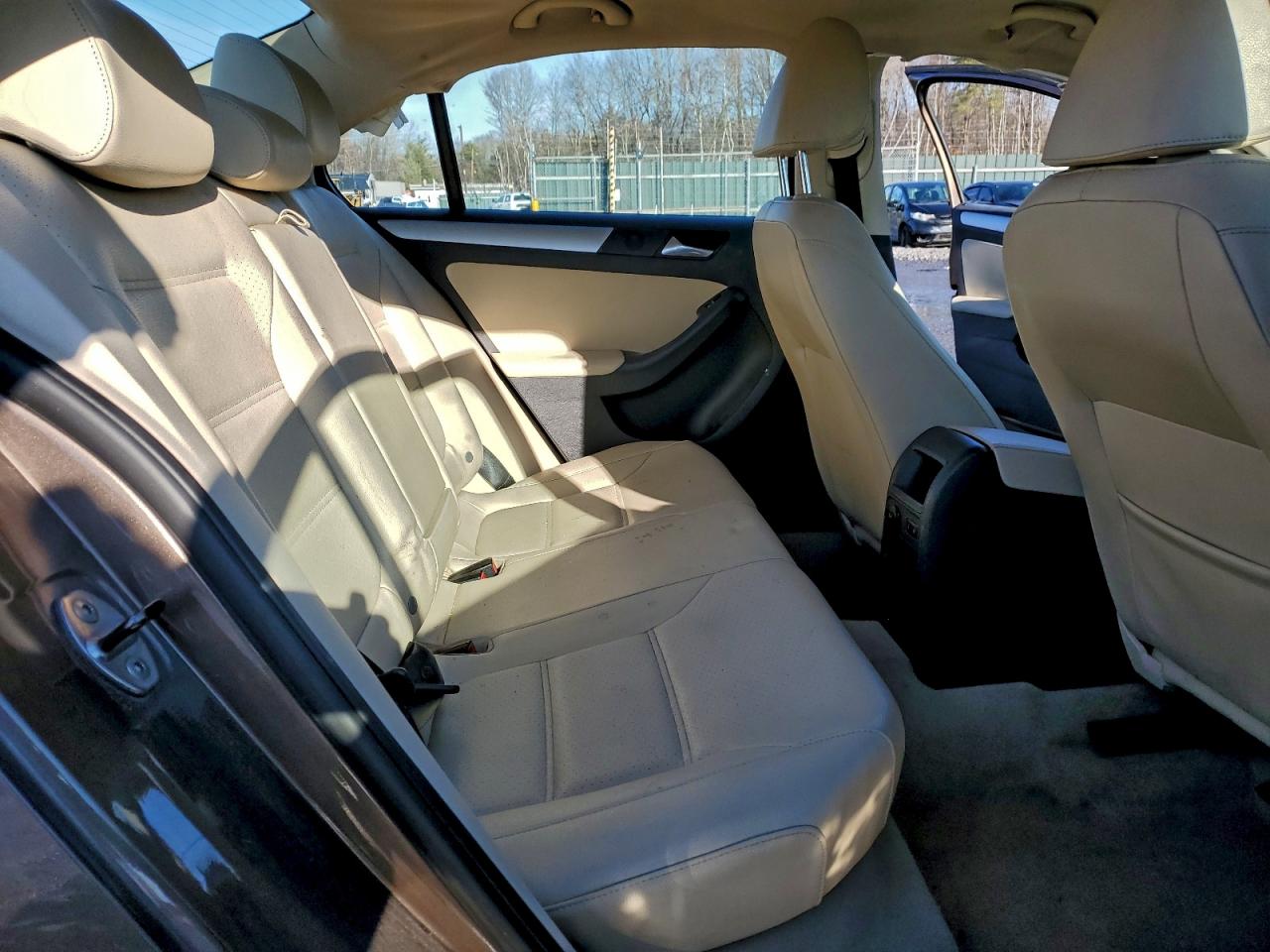 2013 VOLKSWAGEN JETTA SE photo 10