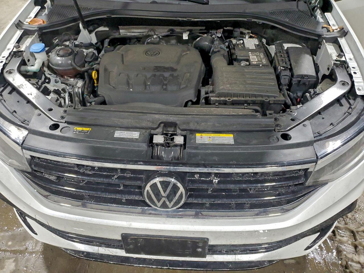 2024 VOLKSWAGEN TIGUAN SE R-LINE BLACK photo 12
