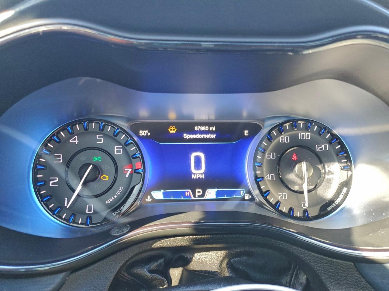 2015 CHRYSLER 200 S photo 9