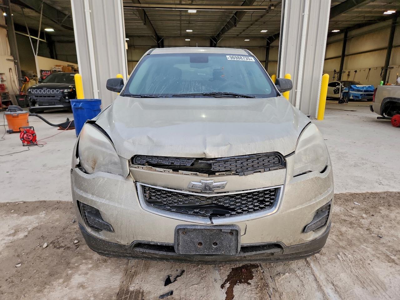 2014 CHEVROLET EQUINOX LS photo 5