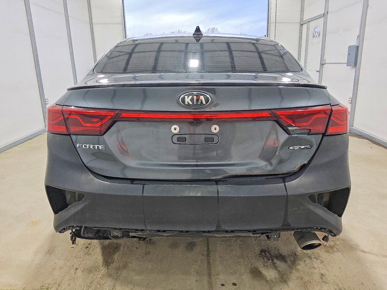 2021 KIA FORTE GT LINE photo 11