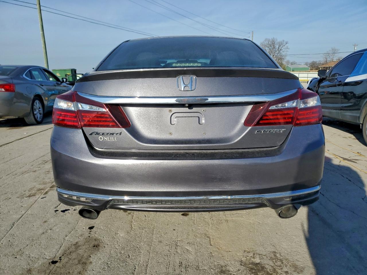 2016 HONDA ACCORD SPORT photo 11