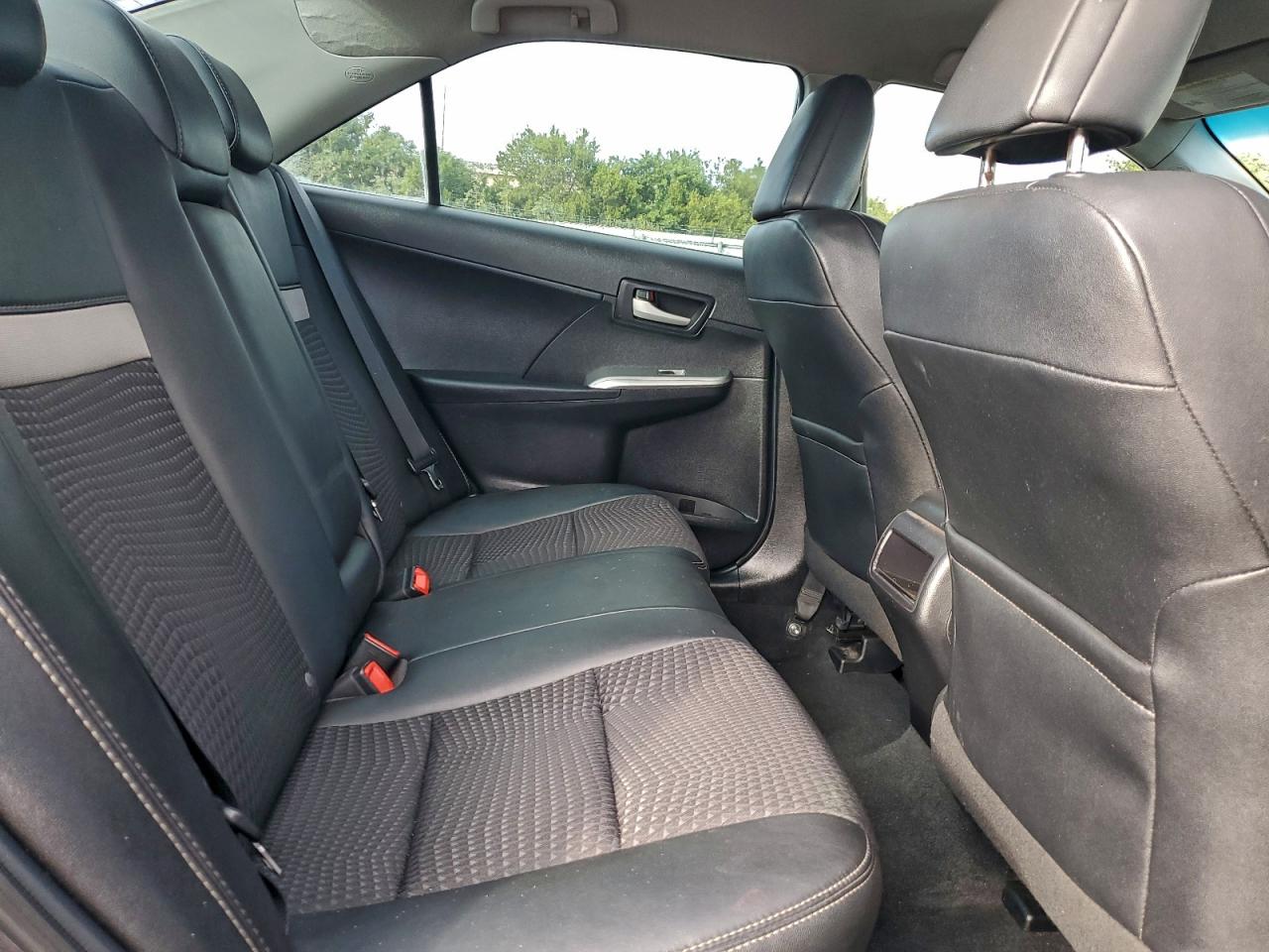 2012 TOYOTA CAMRY BASE photo 10