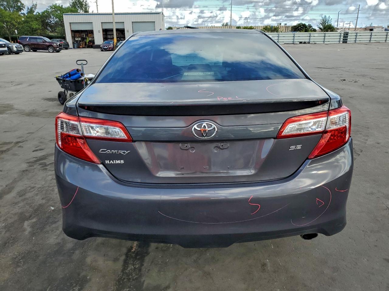 2012 TOYOTA CAMRY BASE photo 6