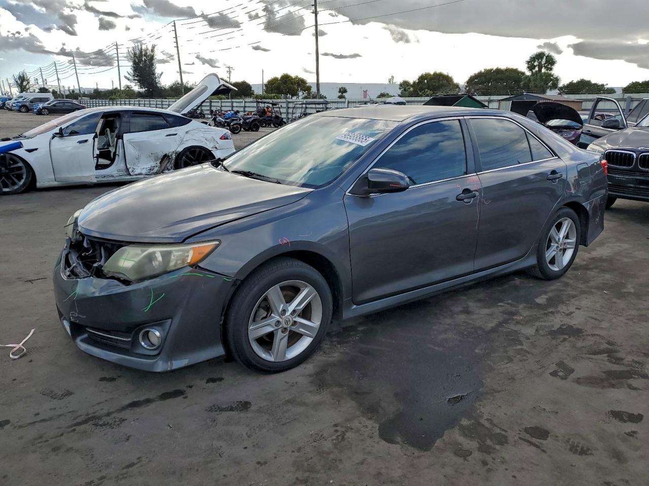 2012 TOYOTA CAMRY