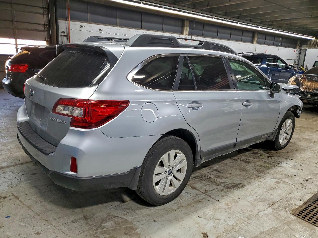 2015 SUBARU OUTBACK 2.5I PREMIUM photo 3
