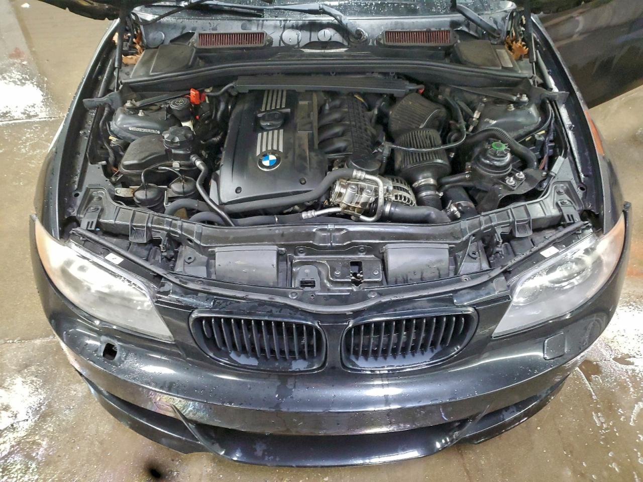 2010 BMW 135 I photo 11