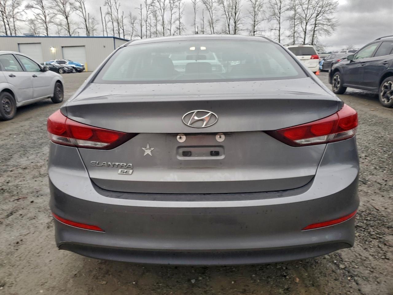 2018 HYUNDAI ELANTRA SE photo 6
