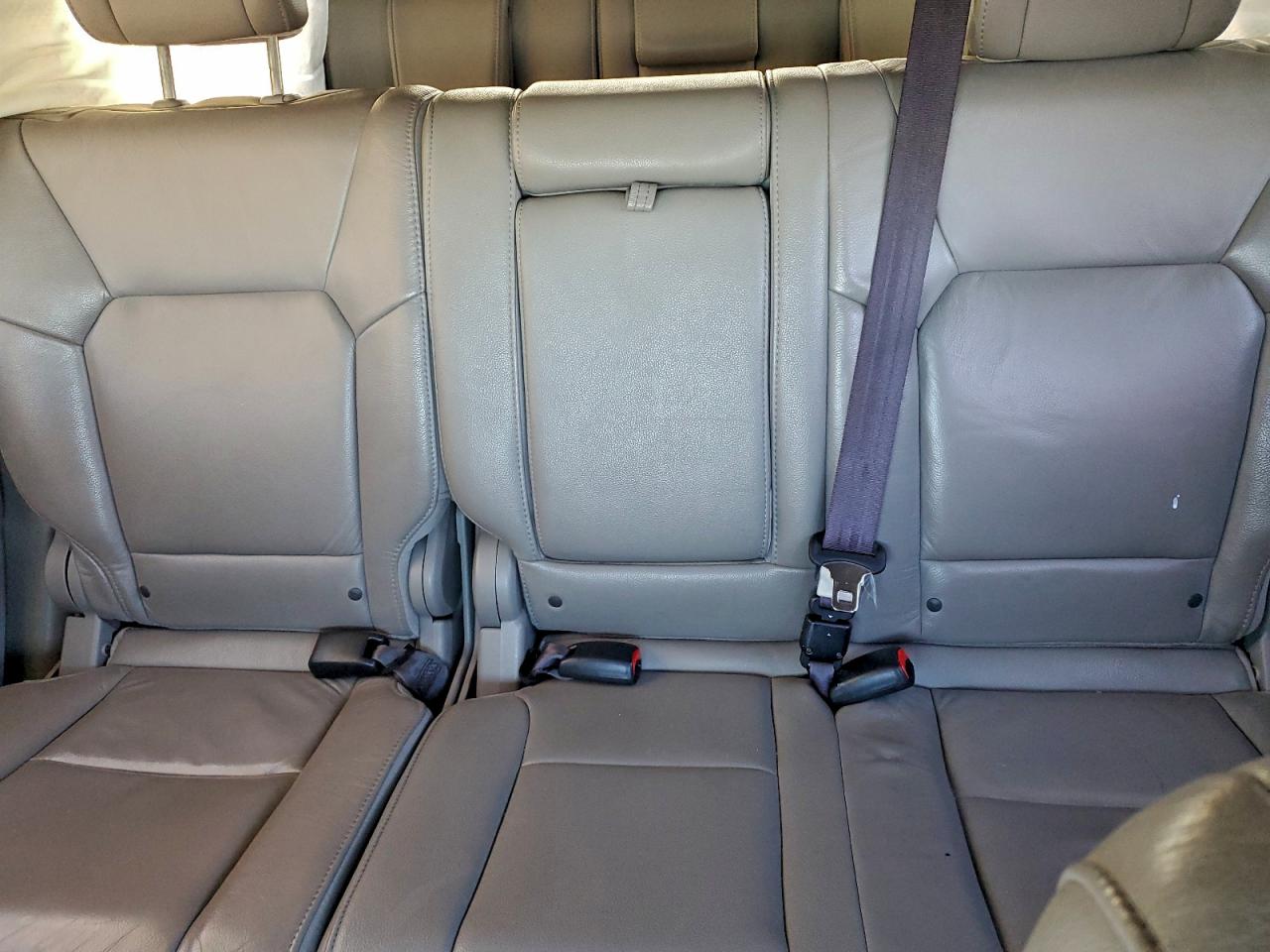 2012 HONDA PILOT TOURING photo 28