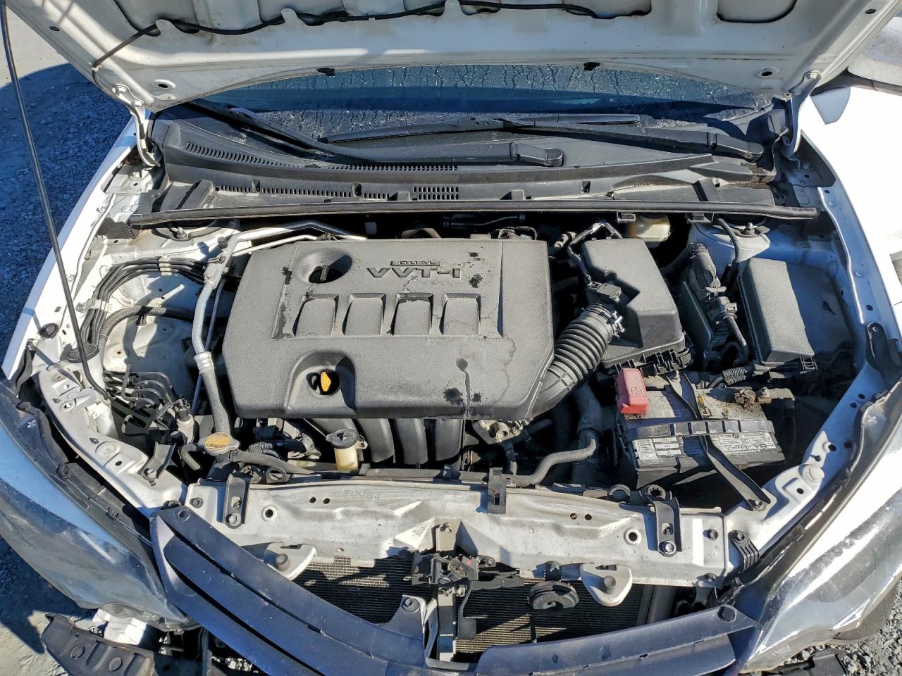 2015 TOYOTA COROLLA L photo 11