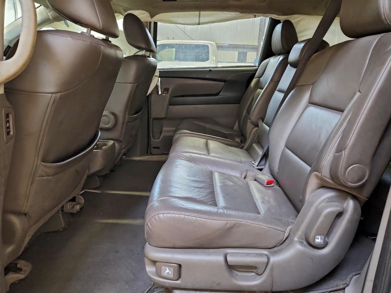 2014 HONDA ODYSSEY EXL photo 11