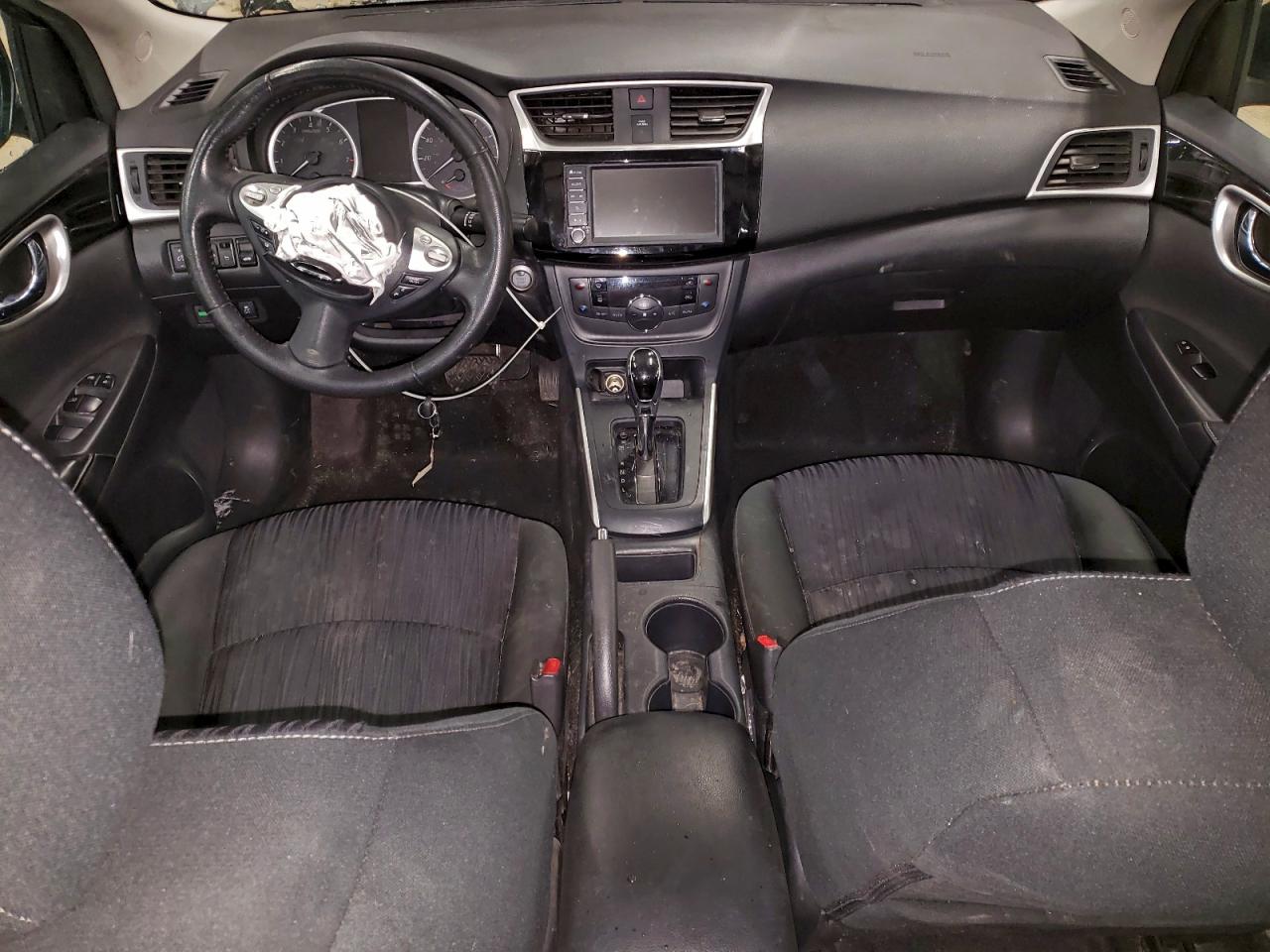 2019 NISSAN SENTRA S photo 15