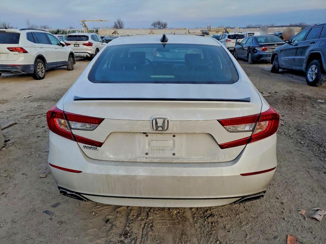 2020 HONDA ACCORD SPORT photo 16