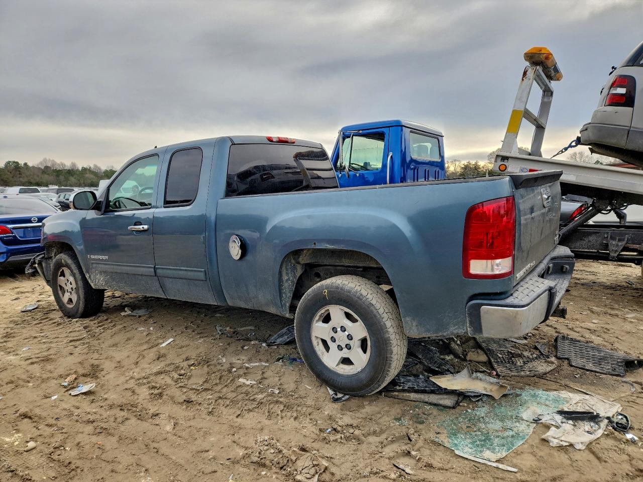 2007 GMC NEW SIERRA C1500 photo 3