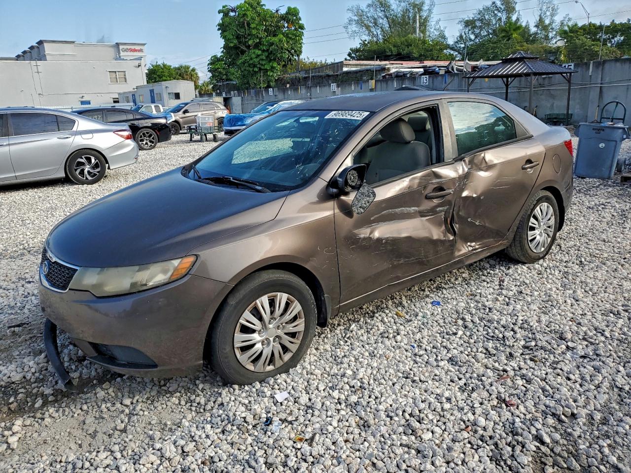 2013 KIA FORTE