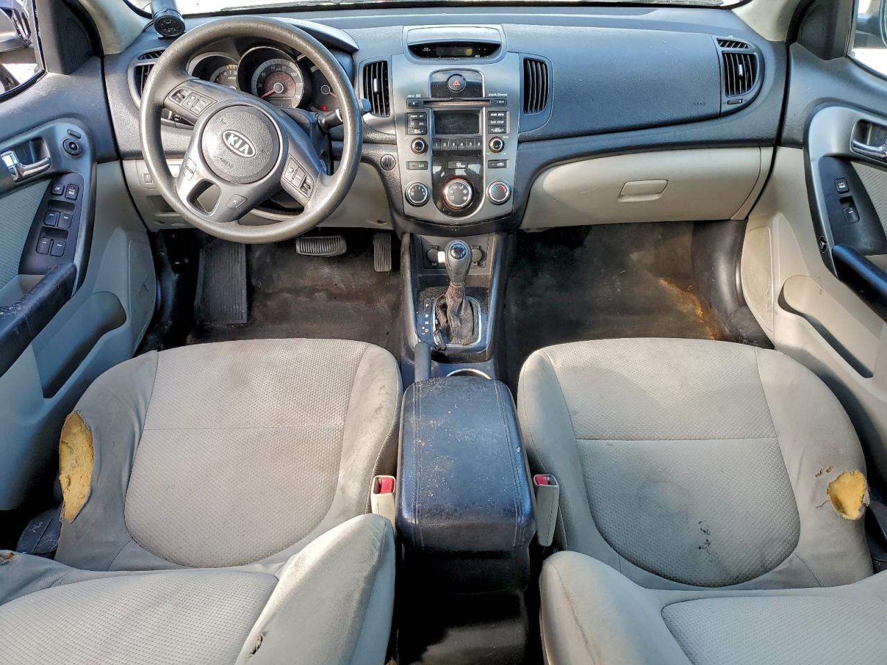 2013 KIA FORTE EX photo 15