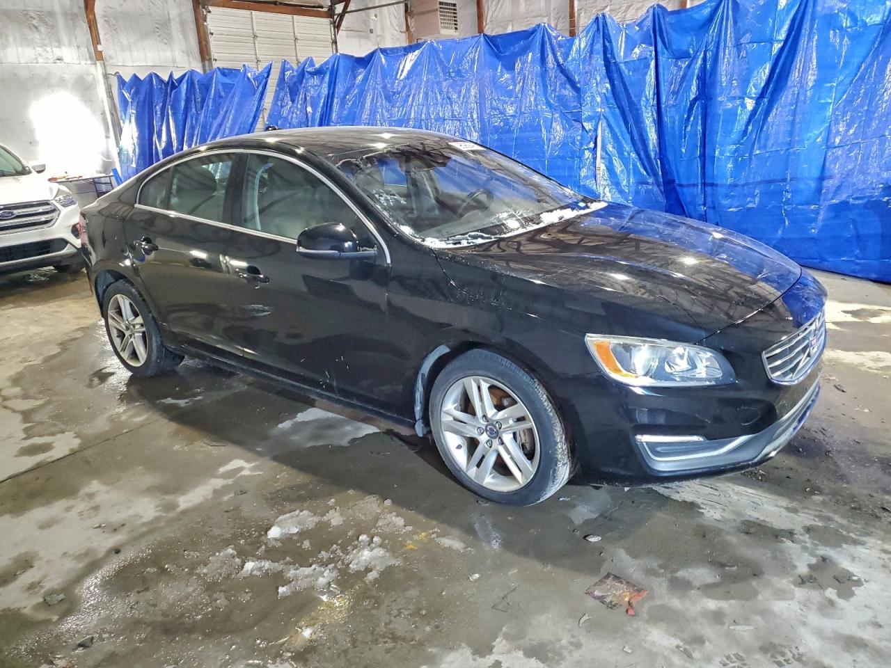 2015 VOLVO S60 PREMIER photo 4
