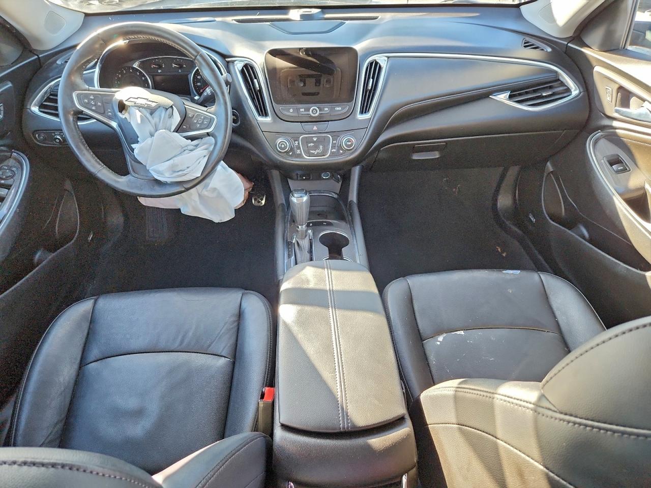 2017 CHEVROLET MALIBU LT photo 22
