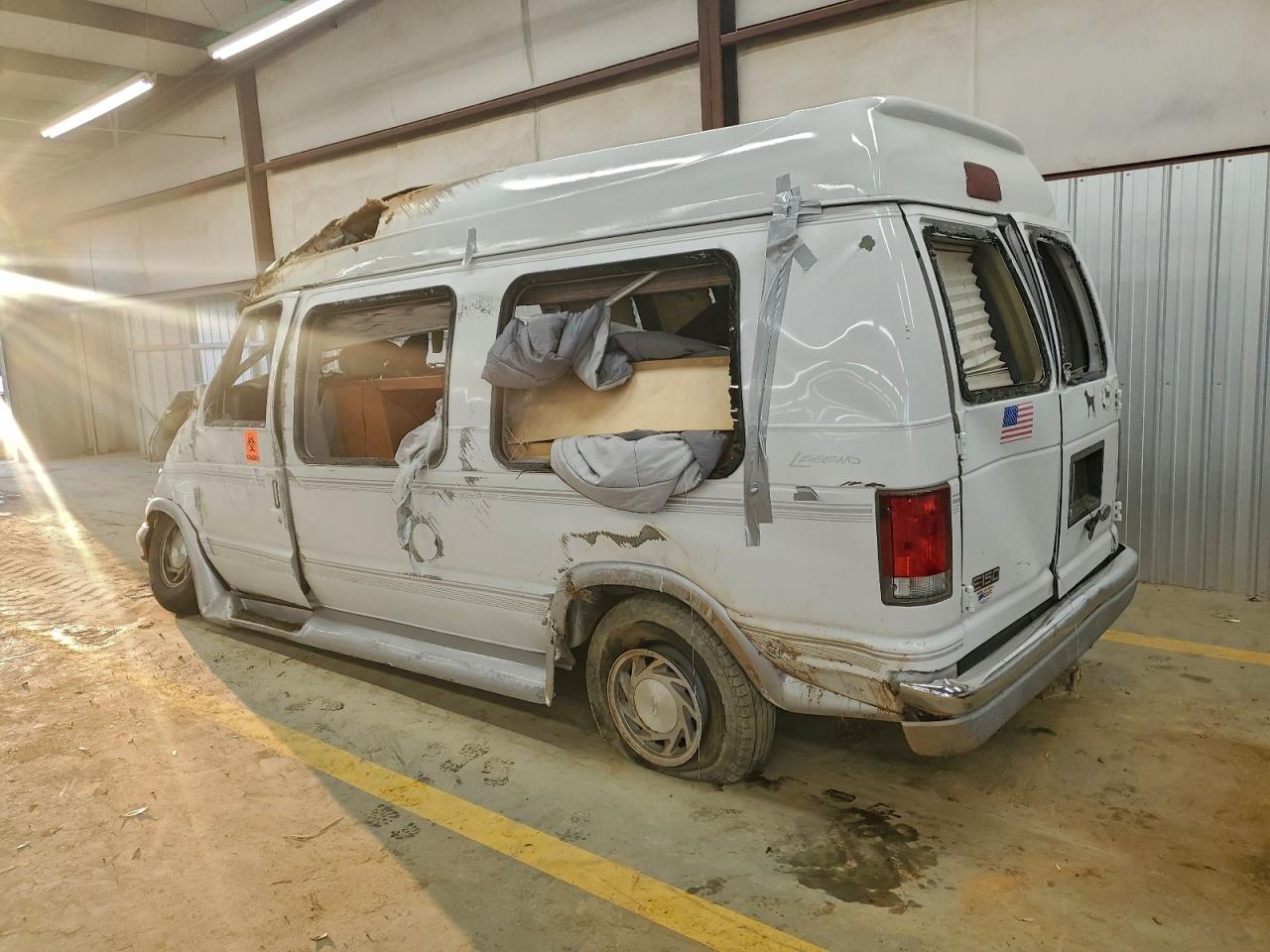 1999 FORD ECONOLINE E150 VAN photo 4