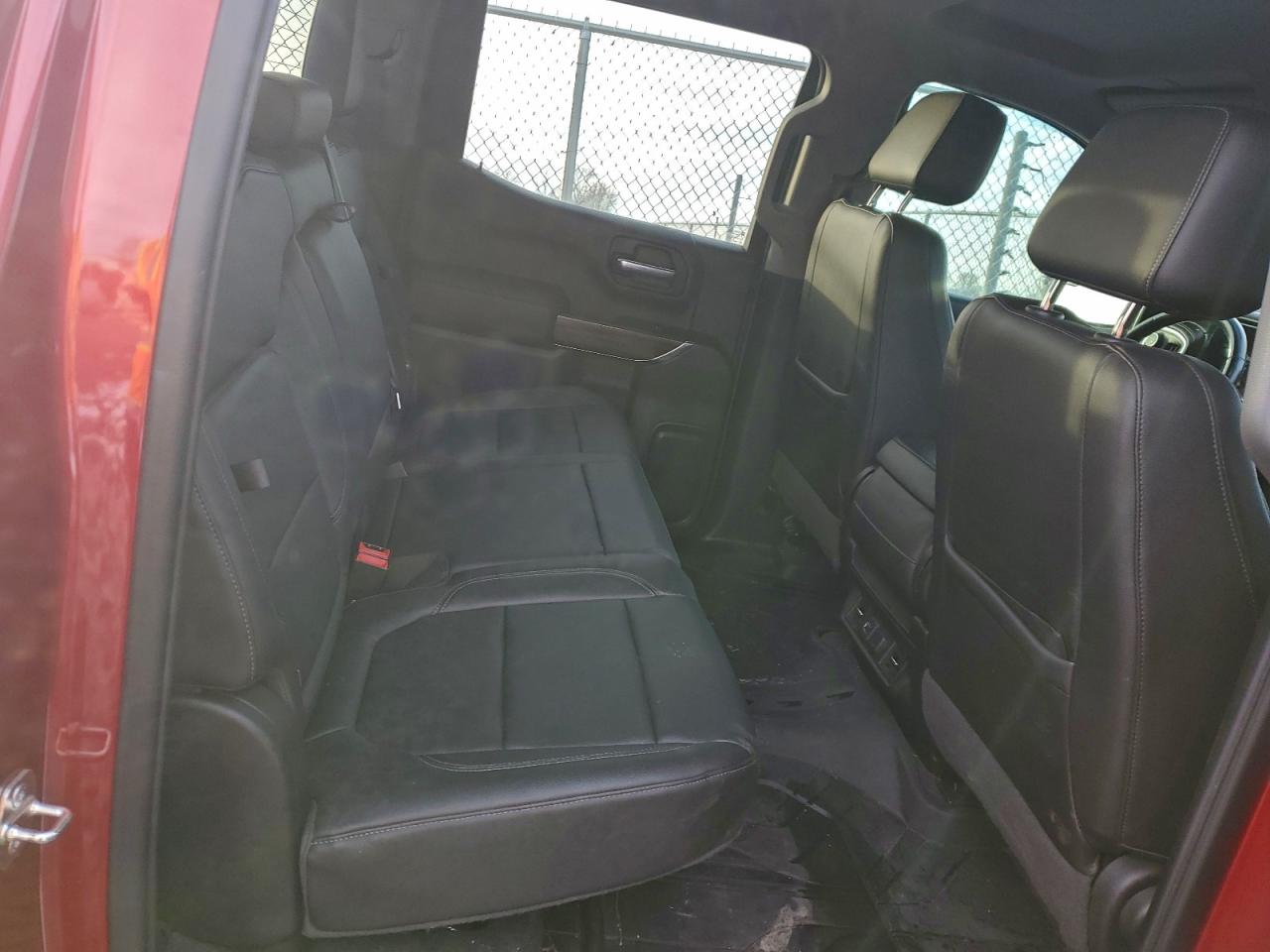 2019 CHEVROLET SILVERADO K1500 LT photo 10