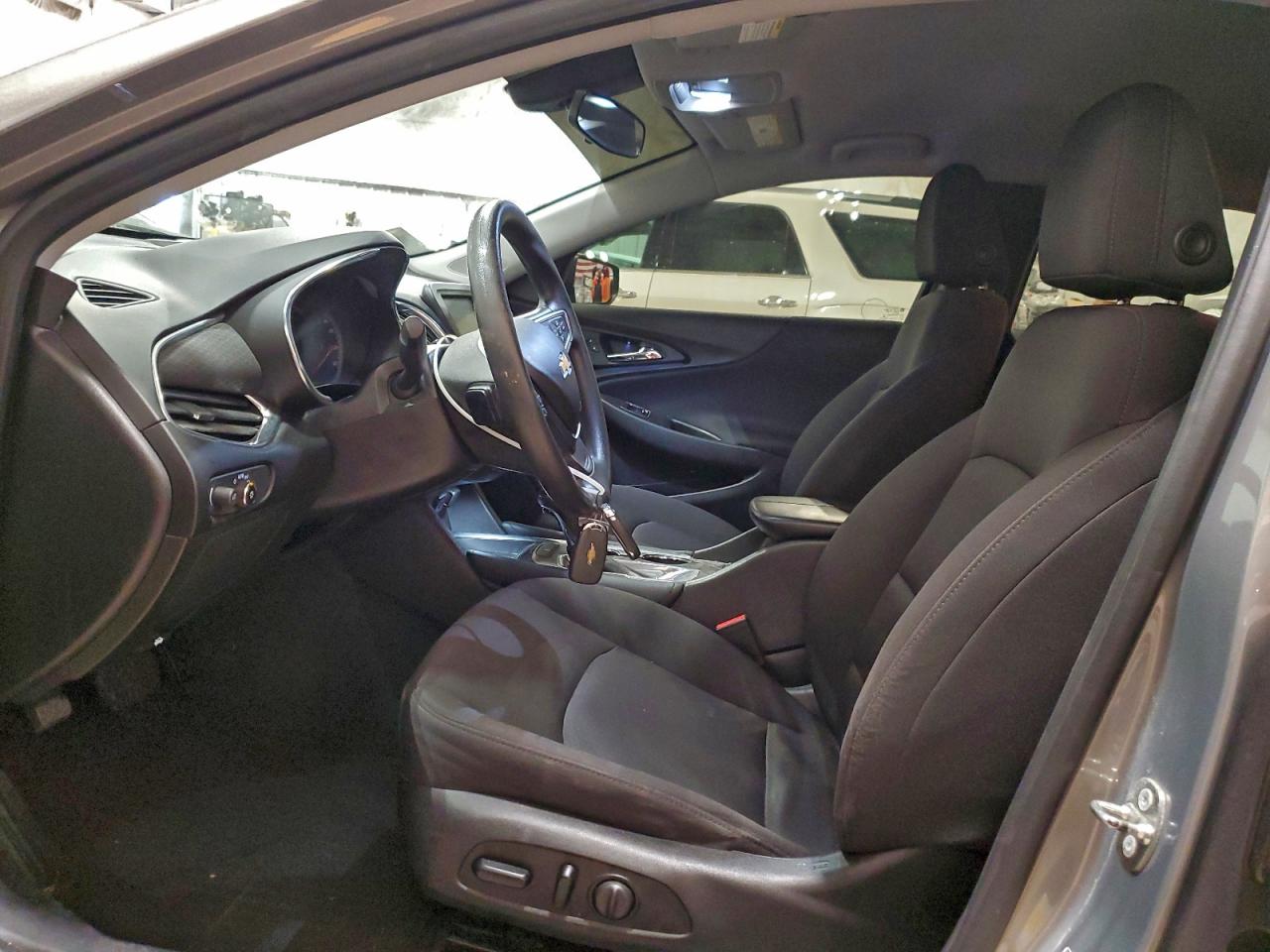 2018 CHEVROLET MALIBU LT photo 19