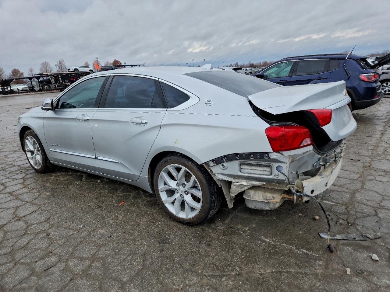 2014 CHEVROLET IMPALA LTZ photo 3