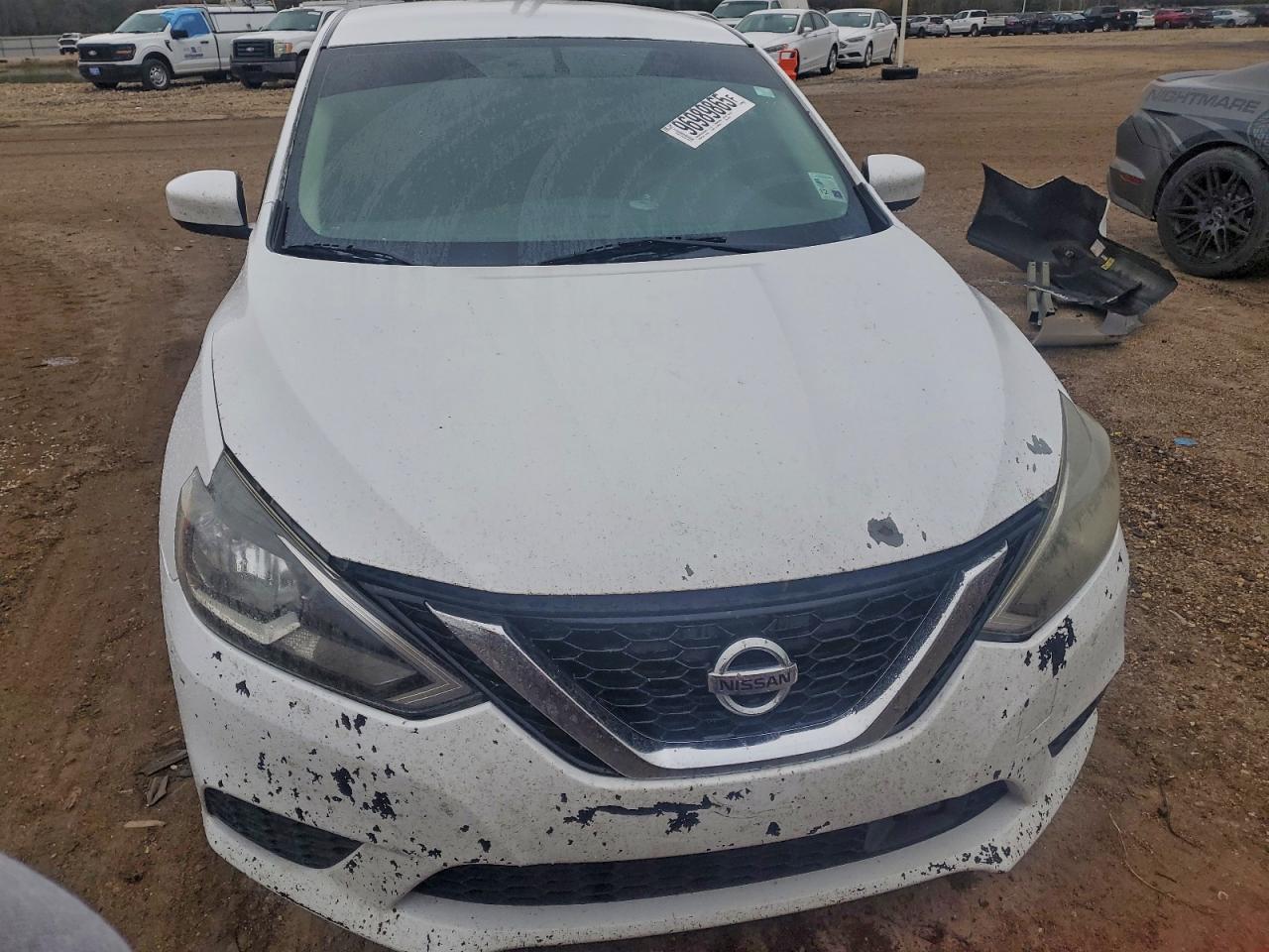 2018 NISSAN SENTRA S photo 9