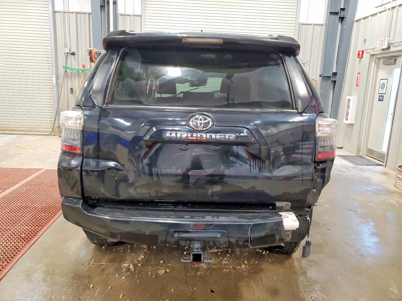 2022 TOYOTA 4RUNNER SR5 PREMIUM photo 6