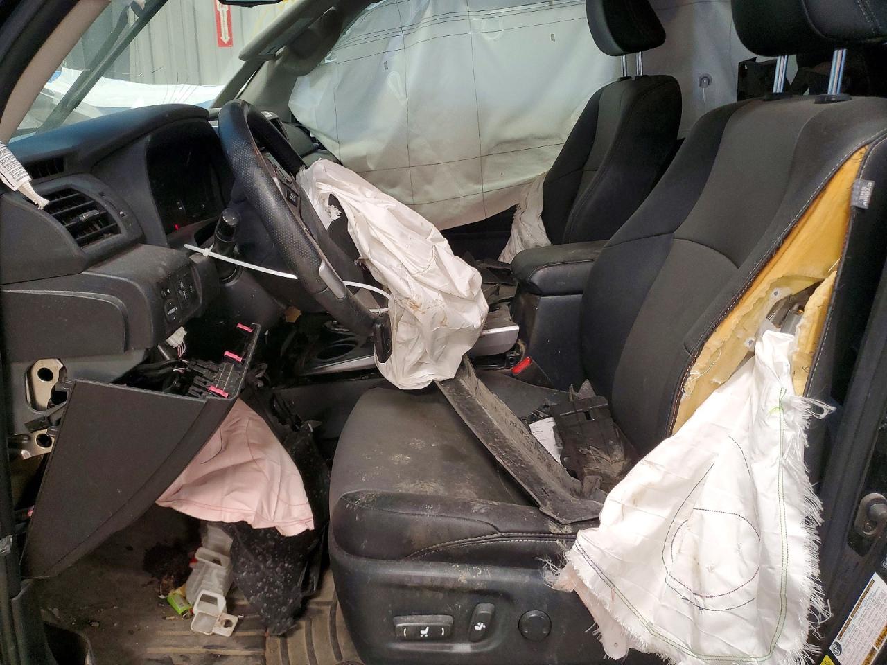 2022 TOYOTA 4RUNNER SR5 PREMIUM photo 7