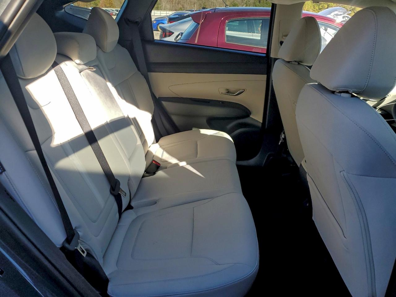 2026 HYUNDAI TUCSON SEL photo 21