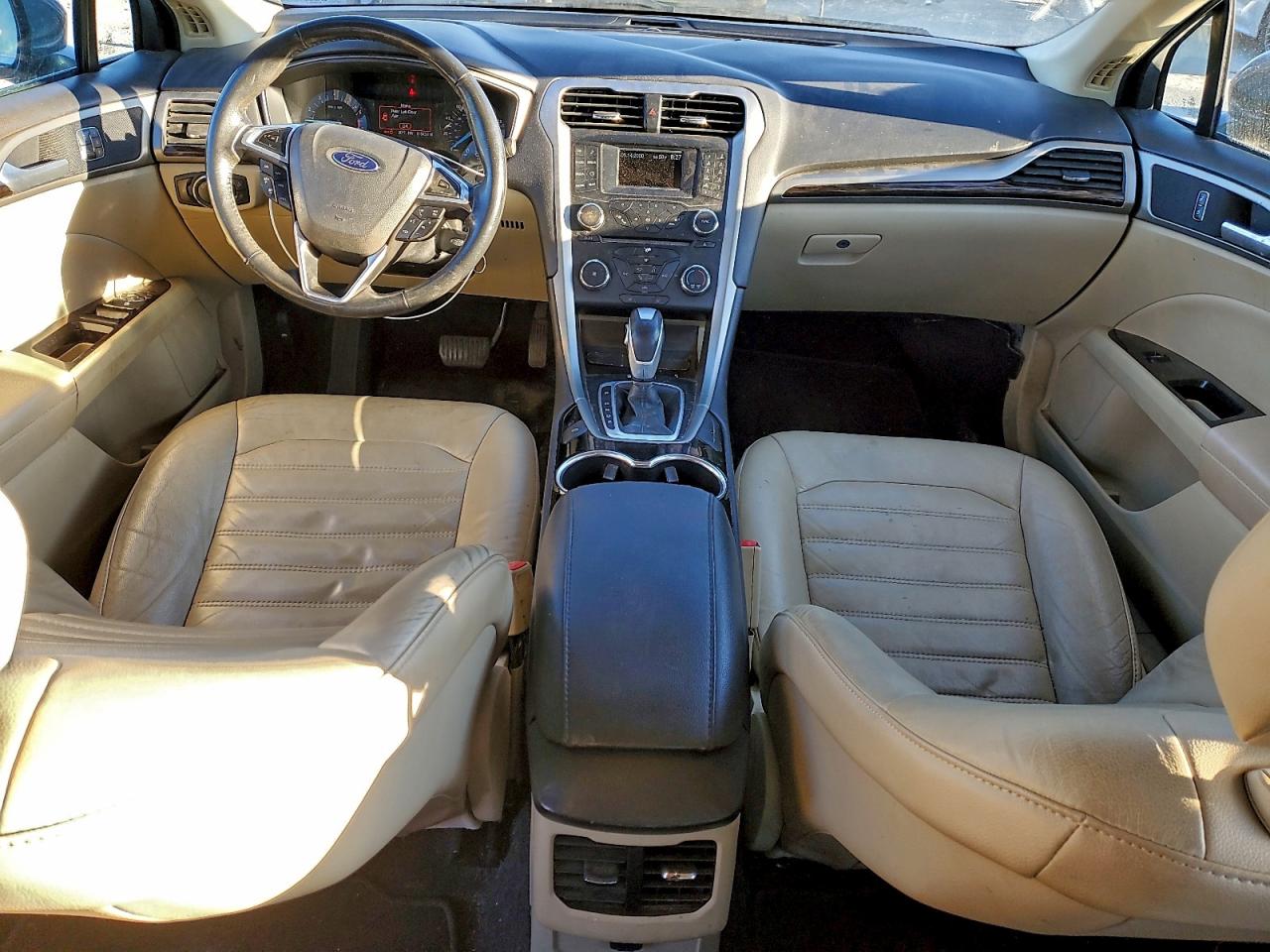 2014 FORD FUSION SE photo 8