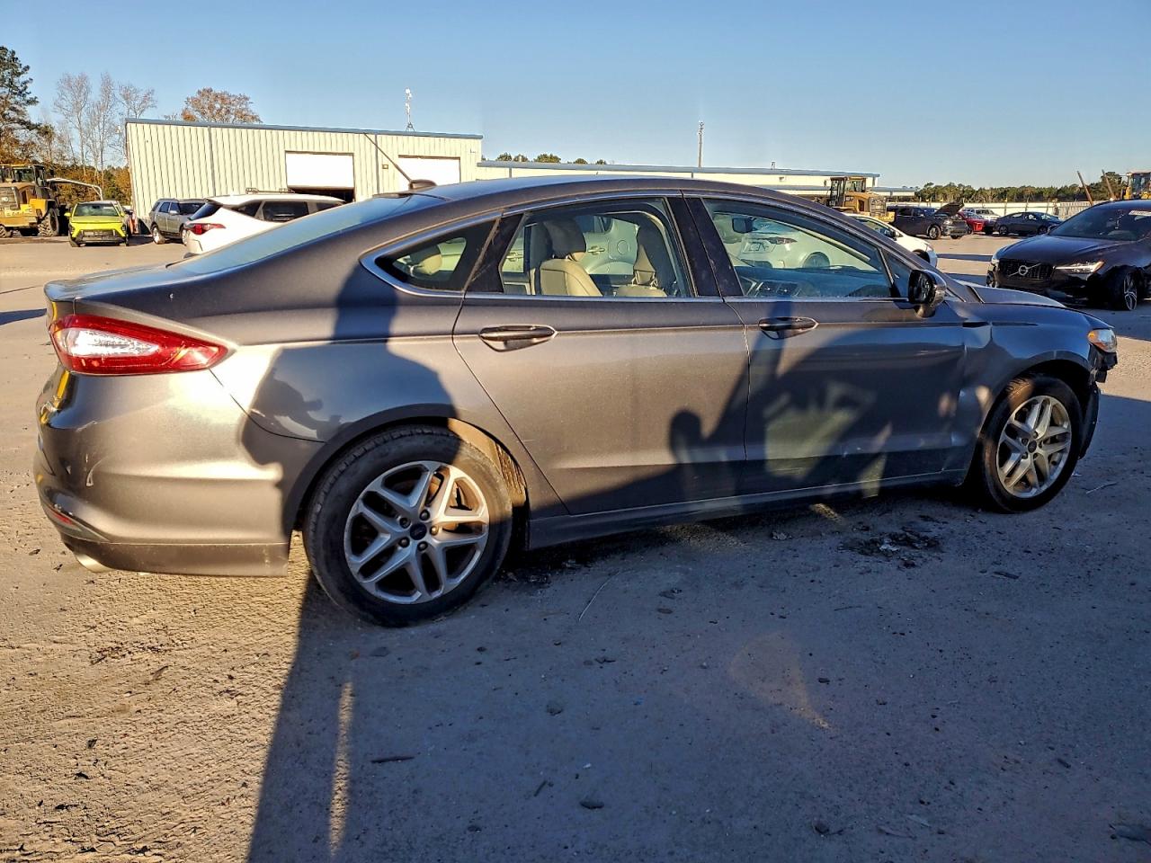 2014 FORD FUSION SE photo 3
