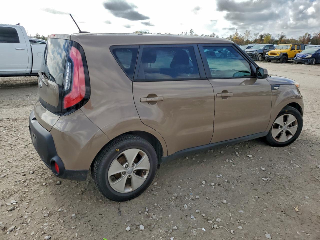 2014 KIA SOUL BASE photo 5