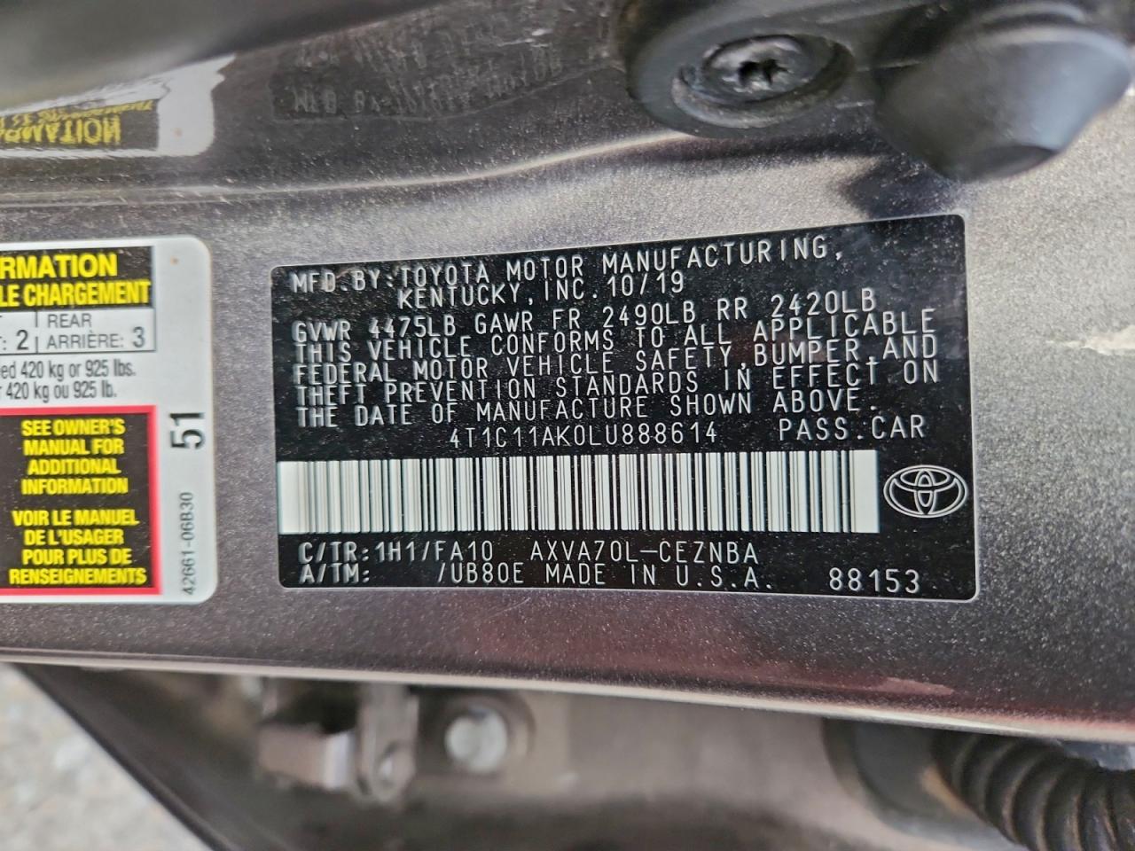 2020 TOYOTA CAMRY LE photo 13