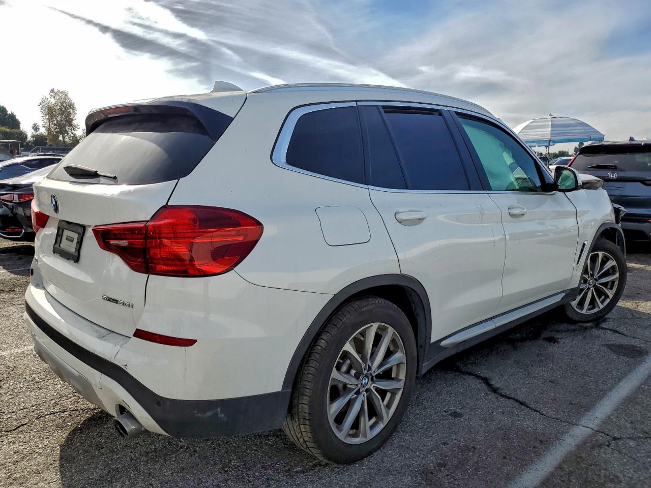 2019 BMW X3 SDRIVE30I photo 3