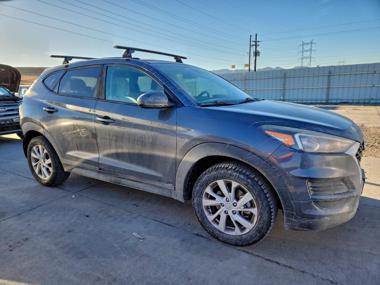 2019 HYUNDAI TUCSON SE photo 4