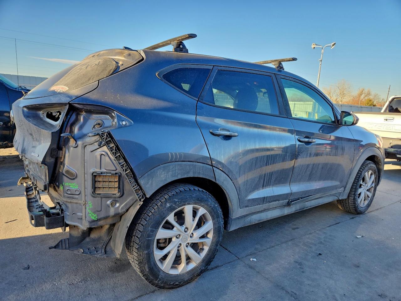 2019 HYUNDAI TUCSON SE photo 3