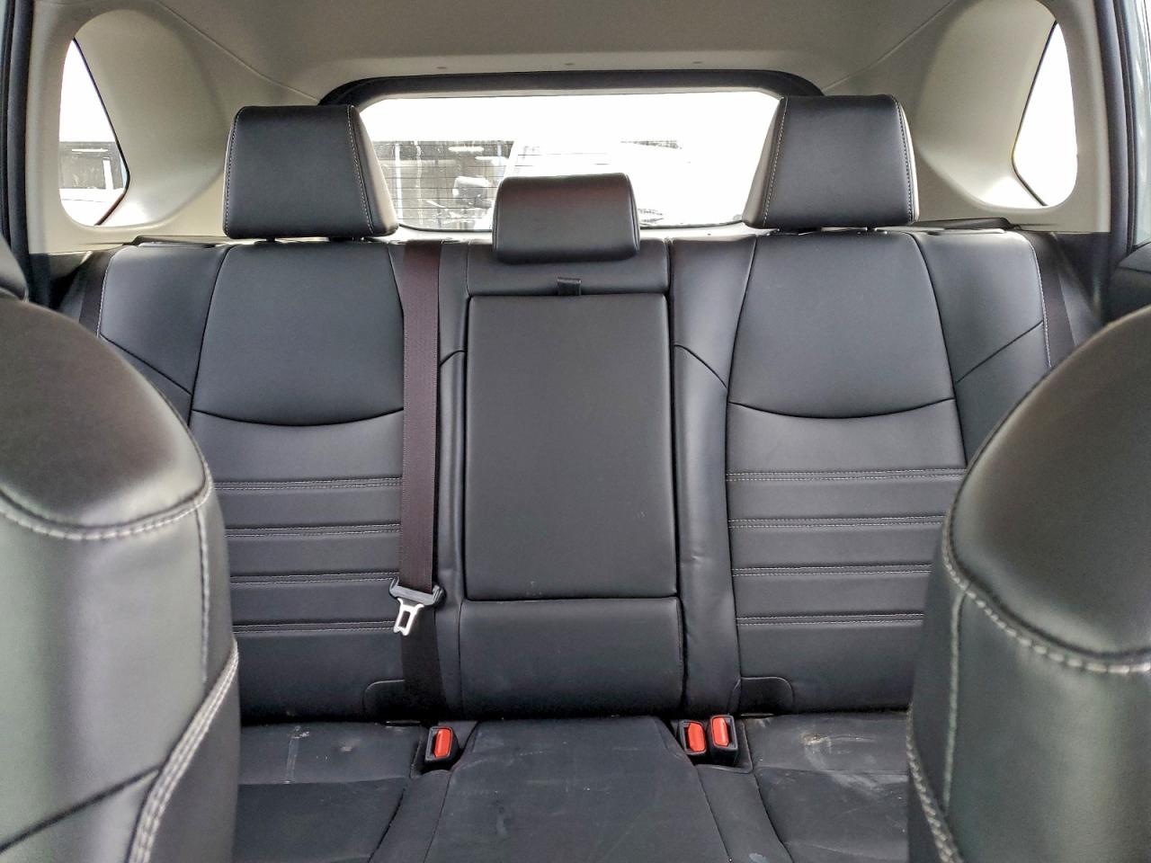 2021 TOYOTA RAV4 XLE PREMIUM photo 10