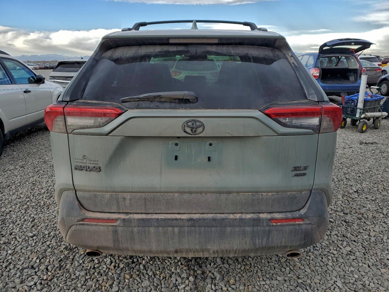 2021 TOYOTA RAV4 XLE PREMIUM photo 6
