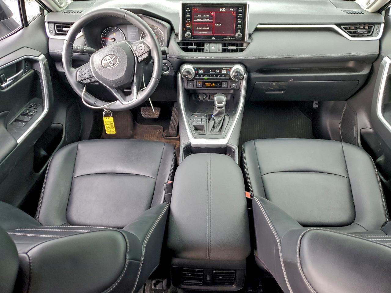 2021 TOYOTA RAV4 XLE PREMIUM photo 8