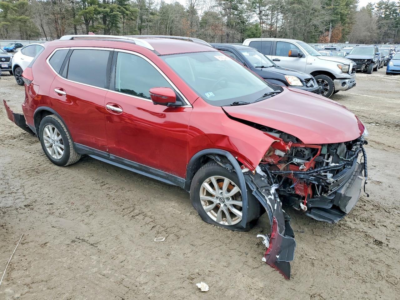 2018 NISSAN ROGUE S photo 4