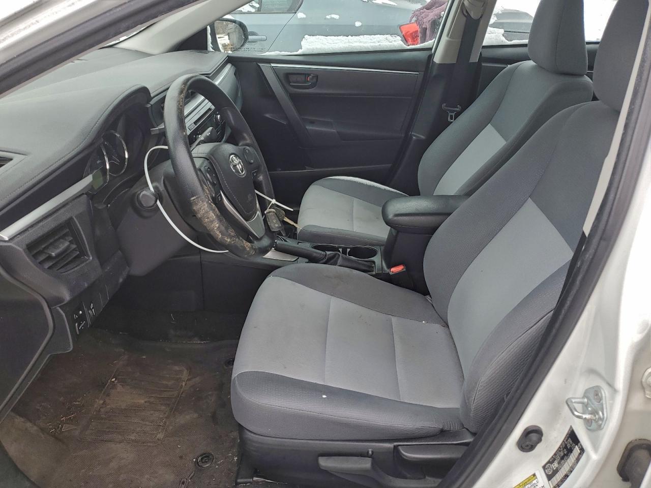 2016 TOYOTA COROLLA L photo 13